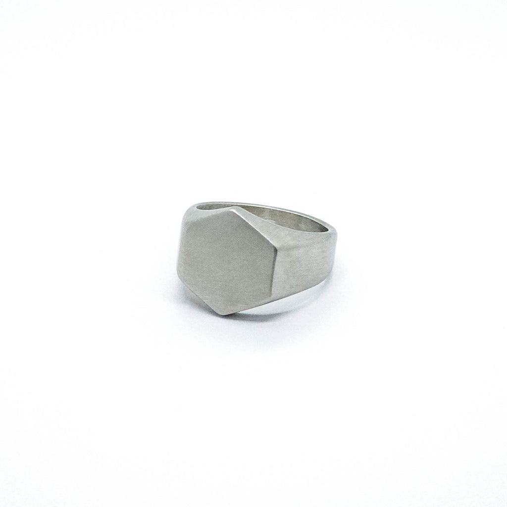 RING • BOLT (SILVER)