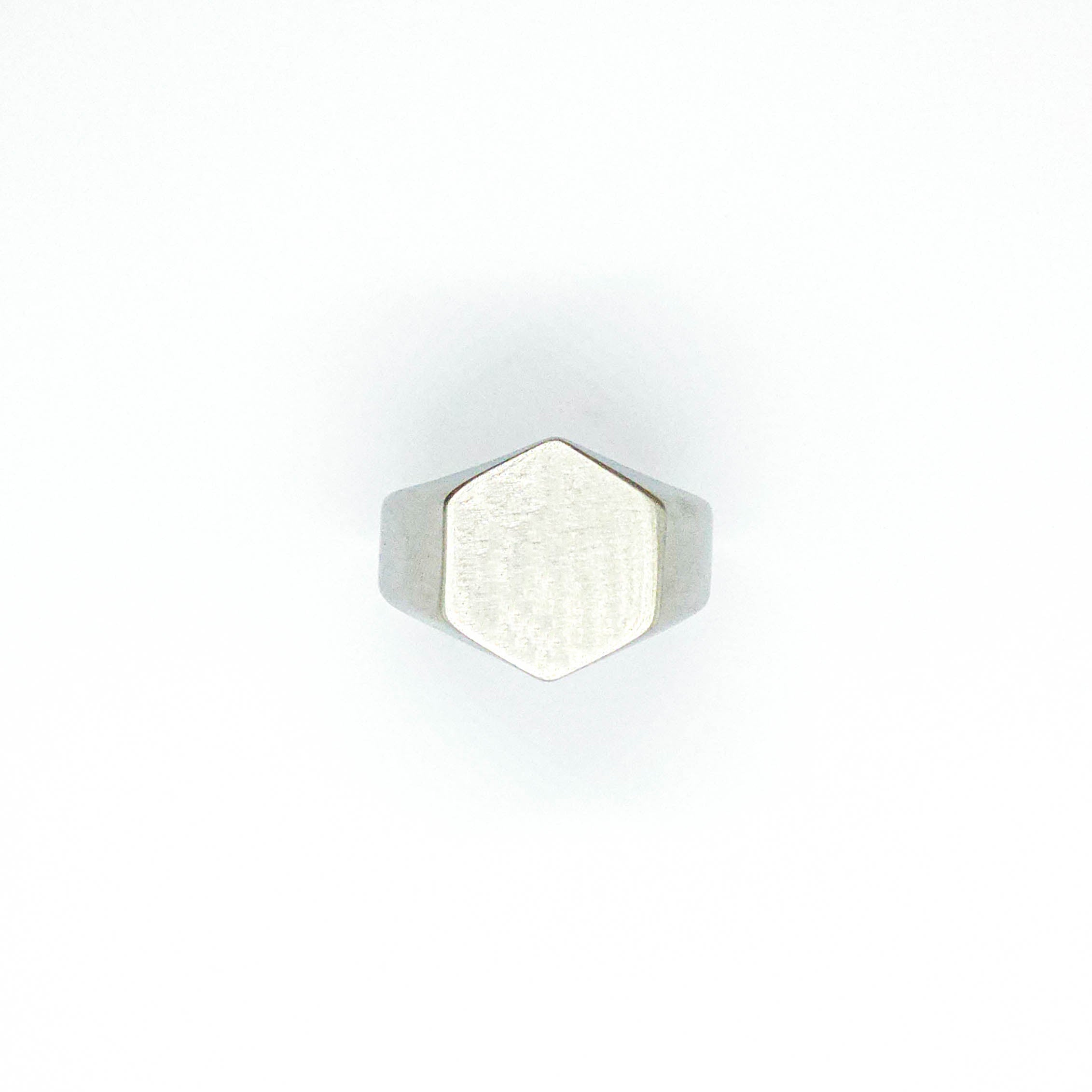 RING • BOLT (SILVER)