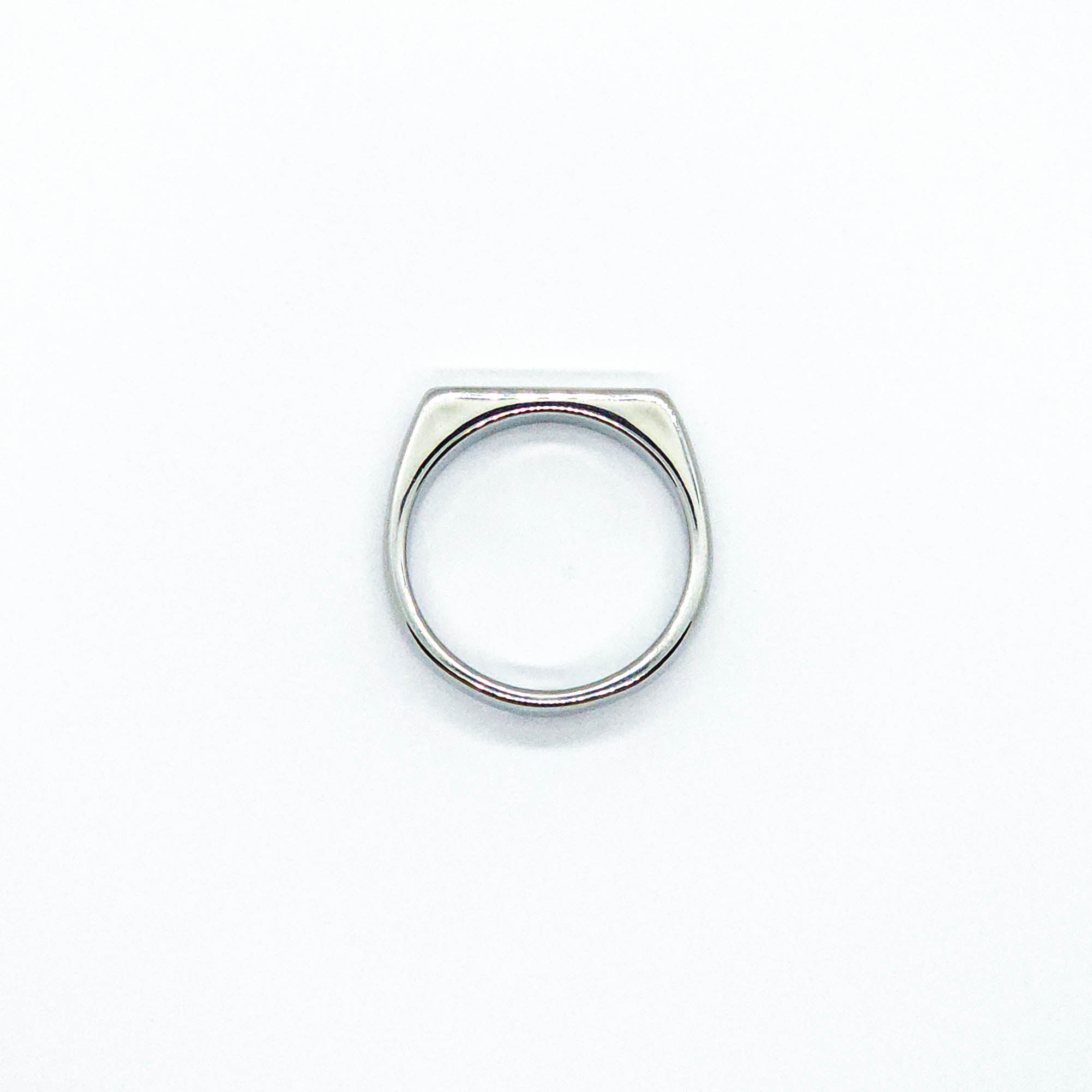 RING • MINUS (SILVER)