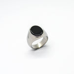 RING • OVAL BLACK ONYX (SILVER)