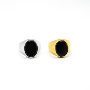 RING • OVAL BLACK ONYX (SILVER)