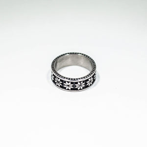 RING • FLORAL