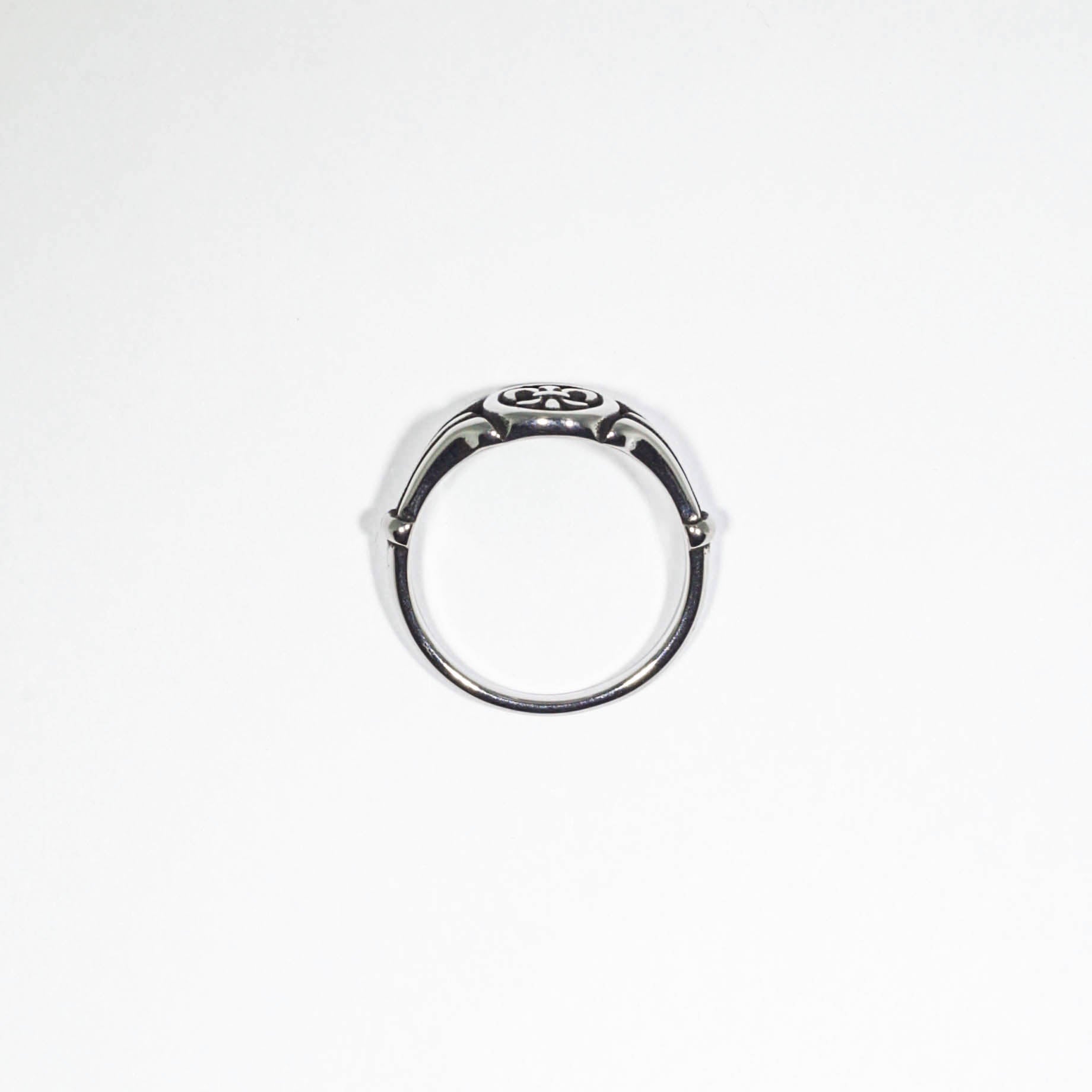 RING • SPINNER (SILVER)