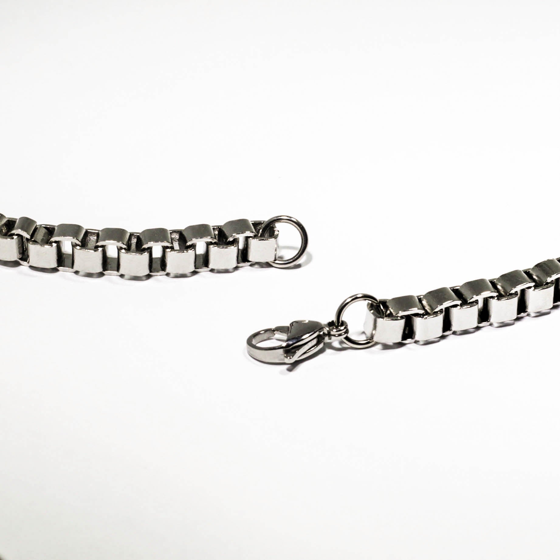 BRACELET • BOX CHAIN