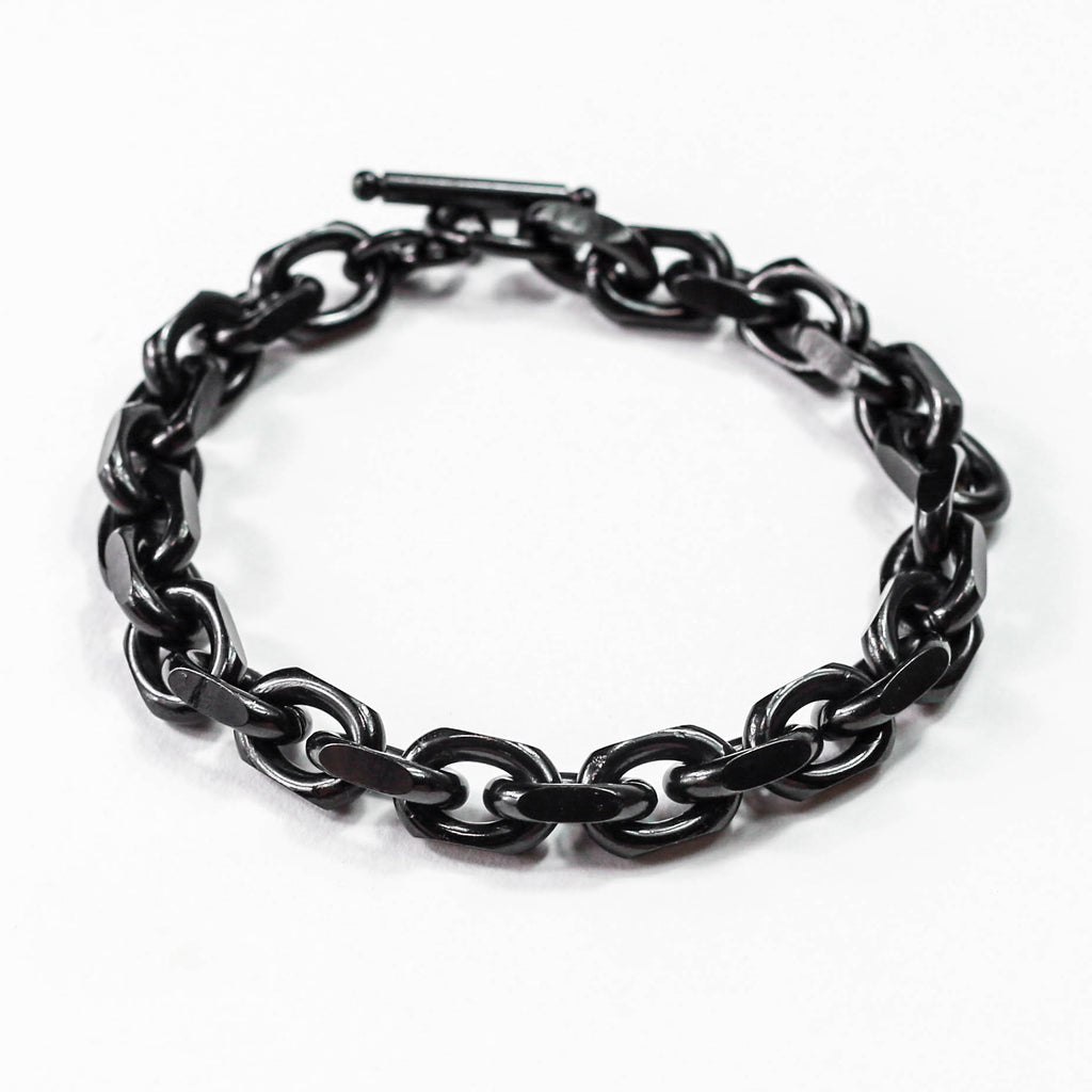 BRACELET • BLACK NUT CHAIN