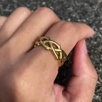 RING • VENOMWEB (GOLD)