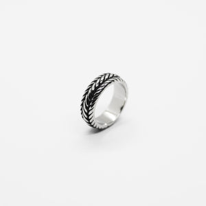 RING • BRAID