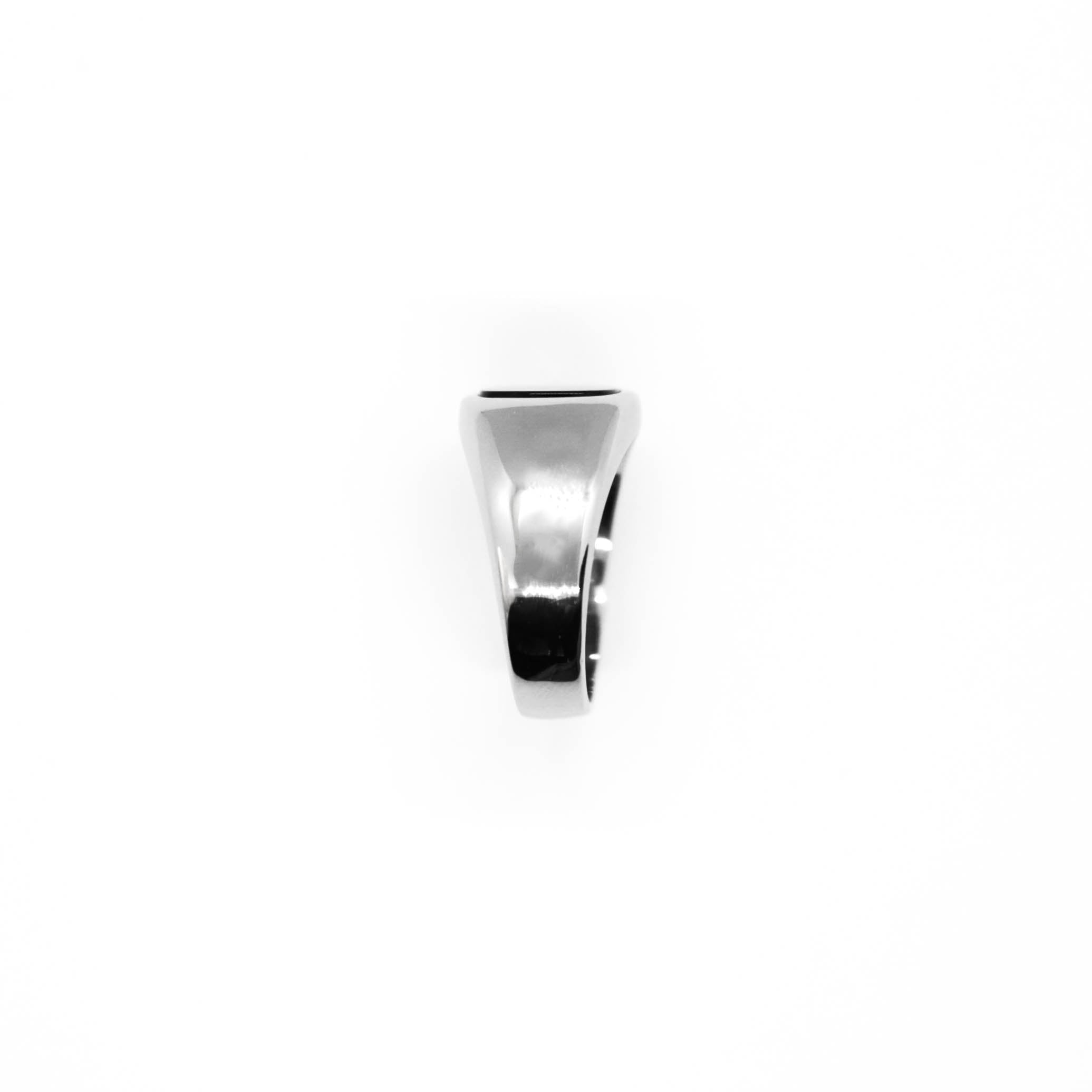 RING • FLAT BLACK ONYX (SILVER)