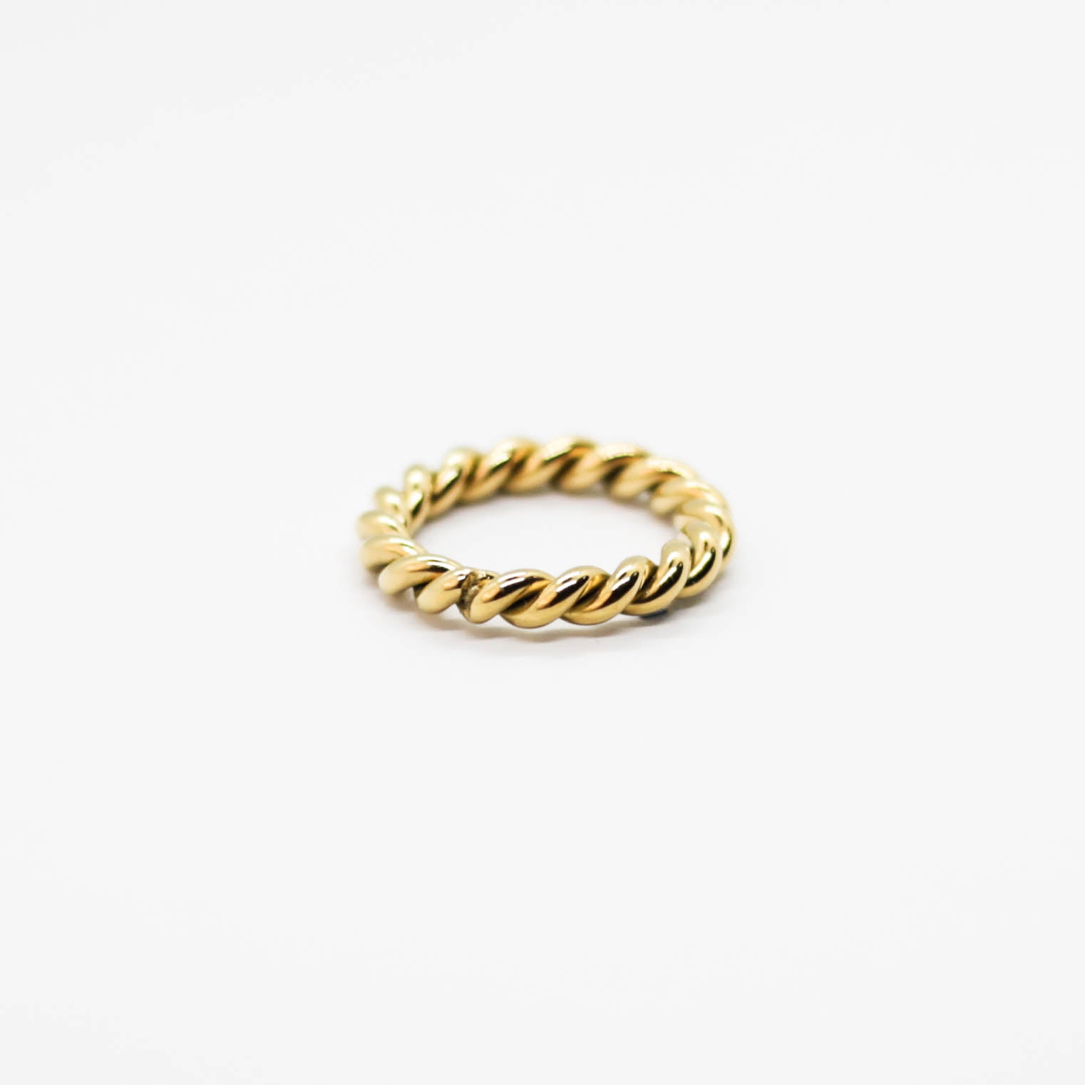 RING • TWIRL (GOLD)