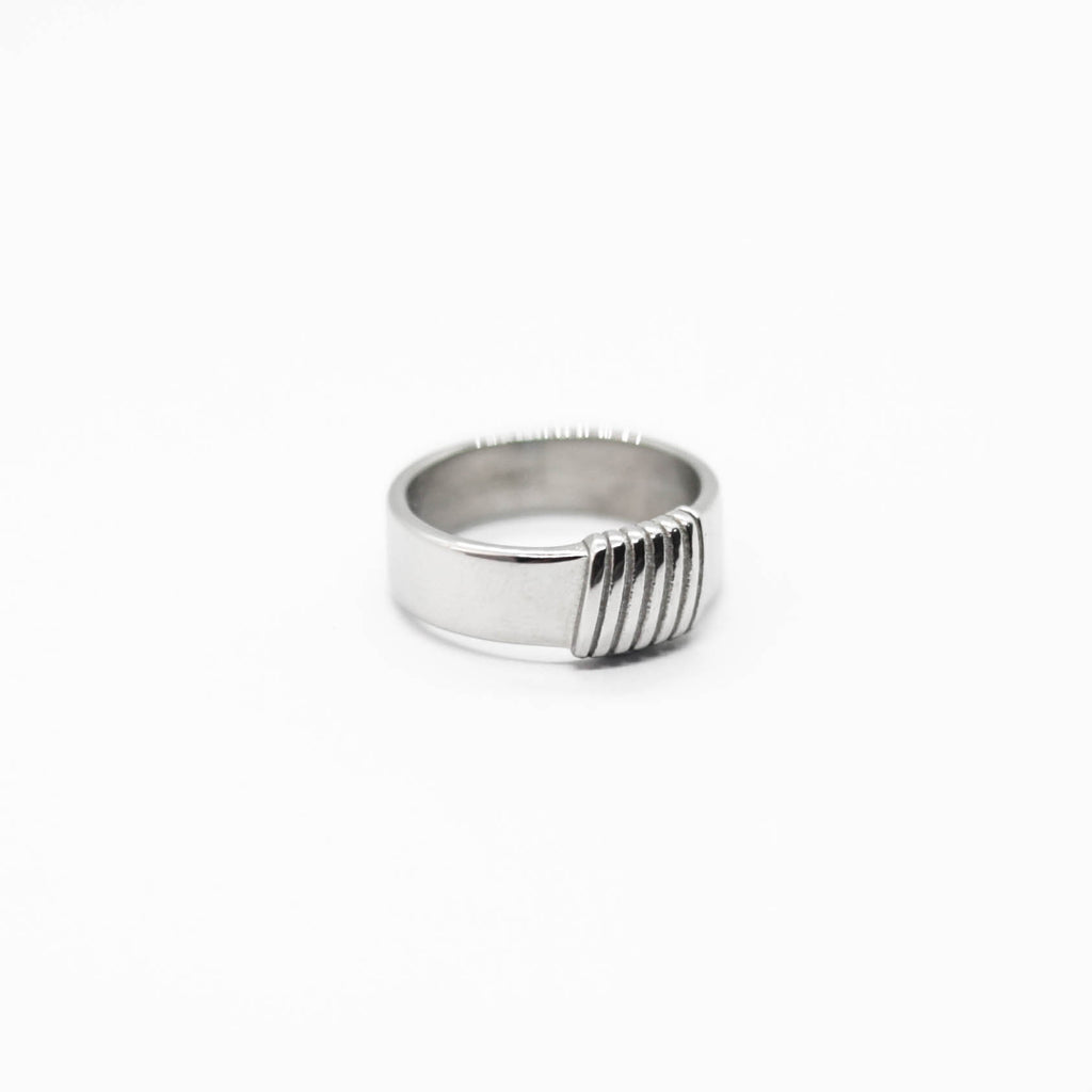 RING • COIL (SILVER)