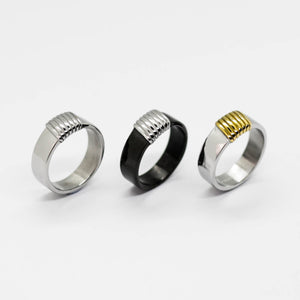 RING • COIL (SILVER)