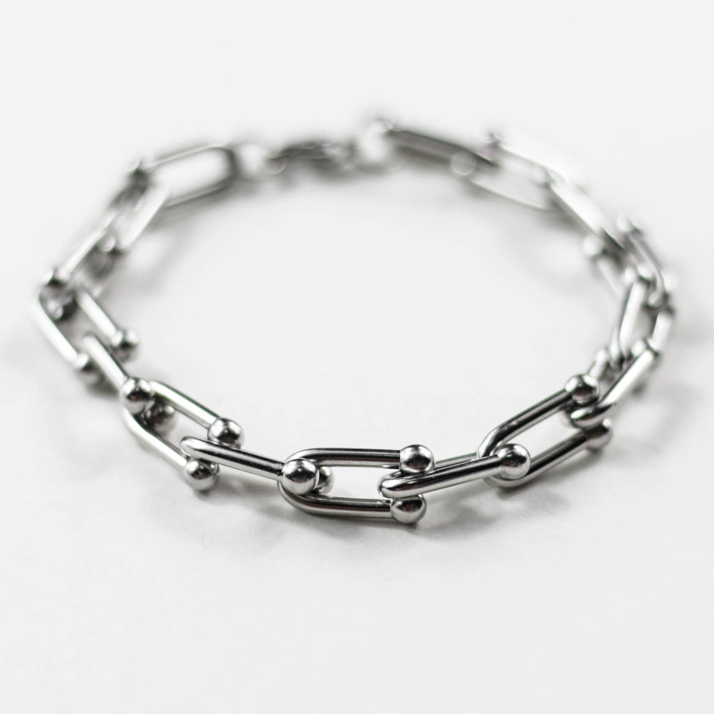 BRACELET • HORSESHOE LINK CHAIN (SILVER)