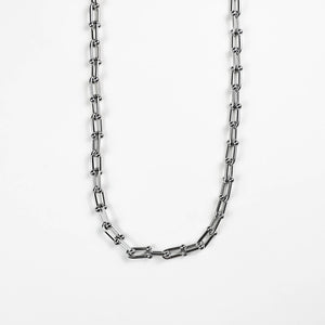 NECKLACE • HORSESHOE LINK CHAIN