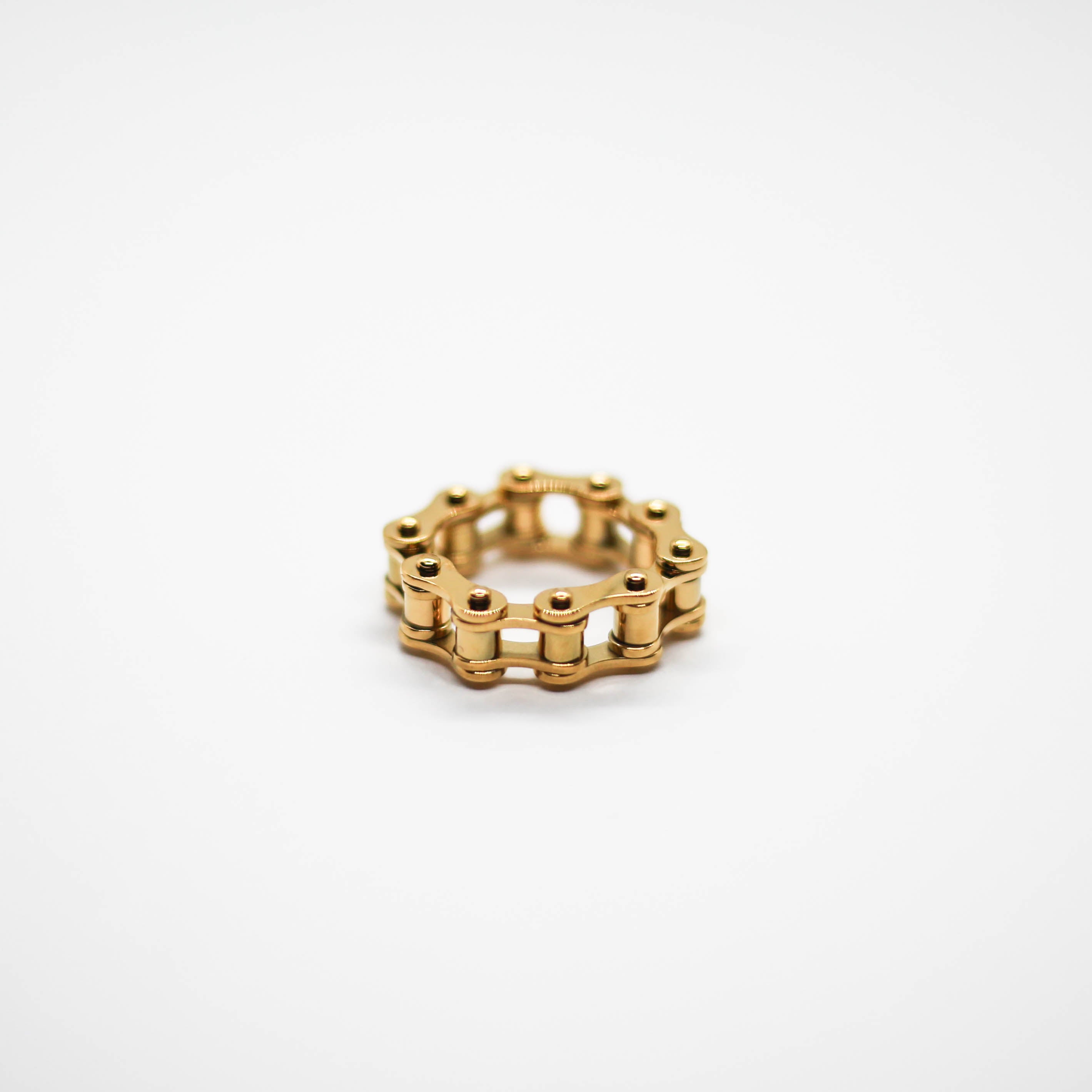 RING • ROLLER CHAIN (GOLD)