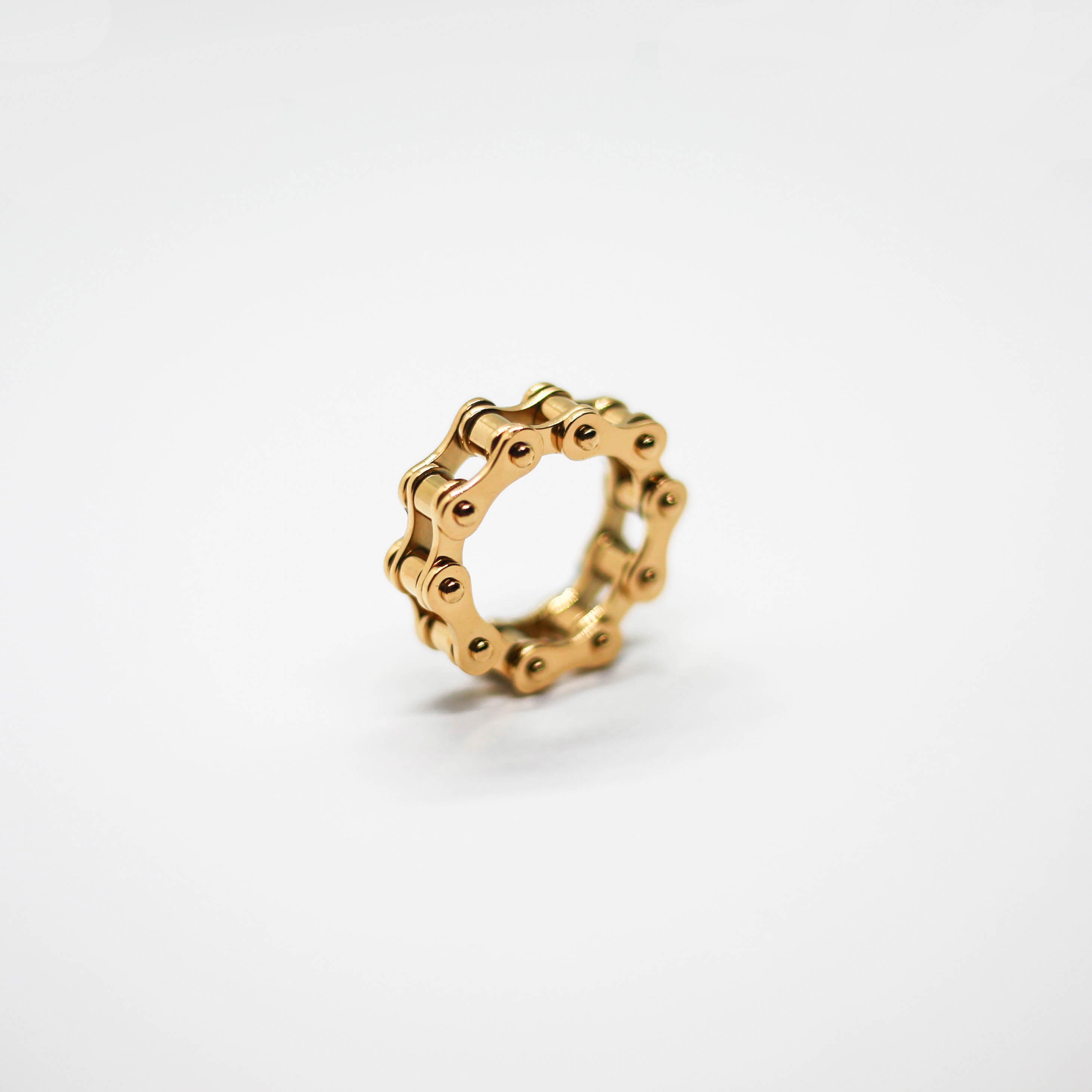 RING • ROLLER CHAIN (GOLD)