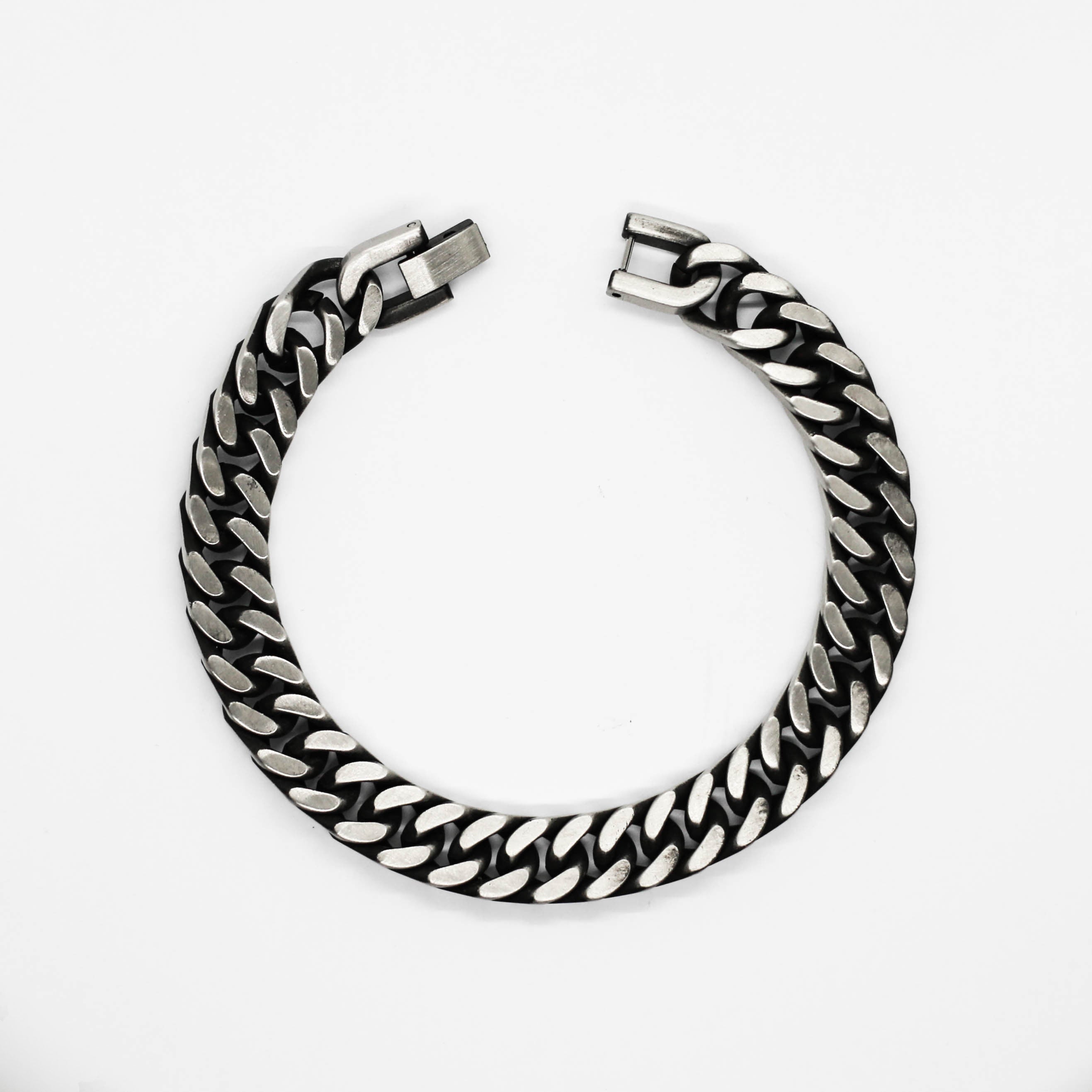 BRACELET • MIAMI CUBAN (MATTE SILVER)