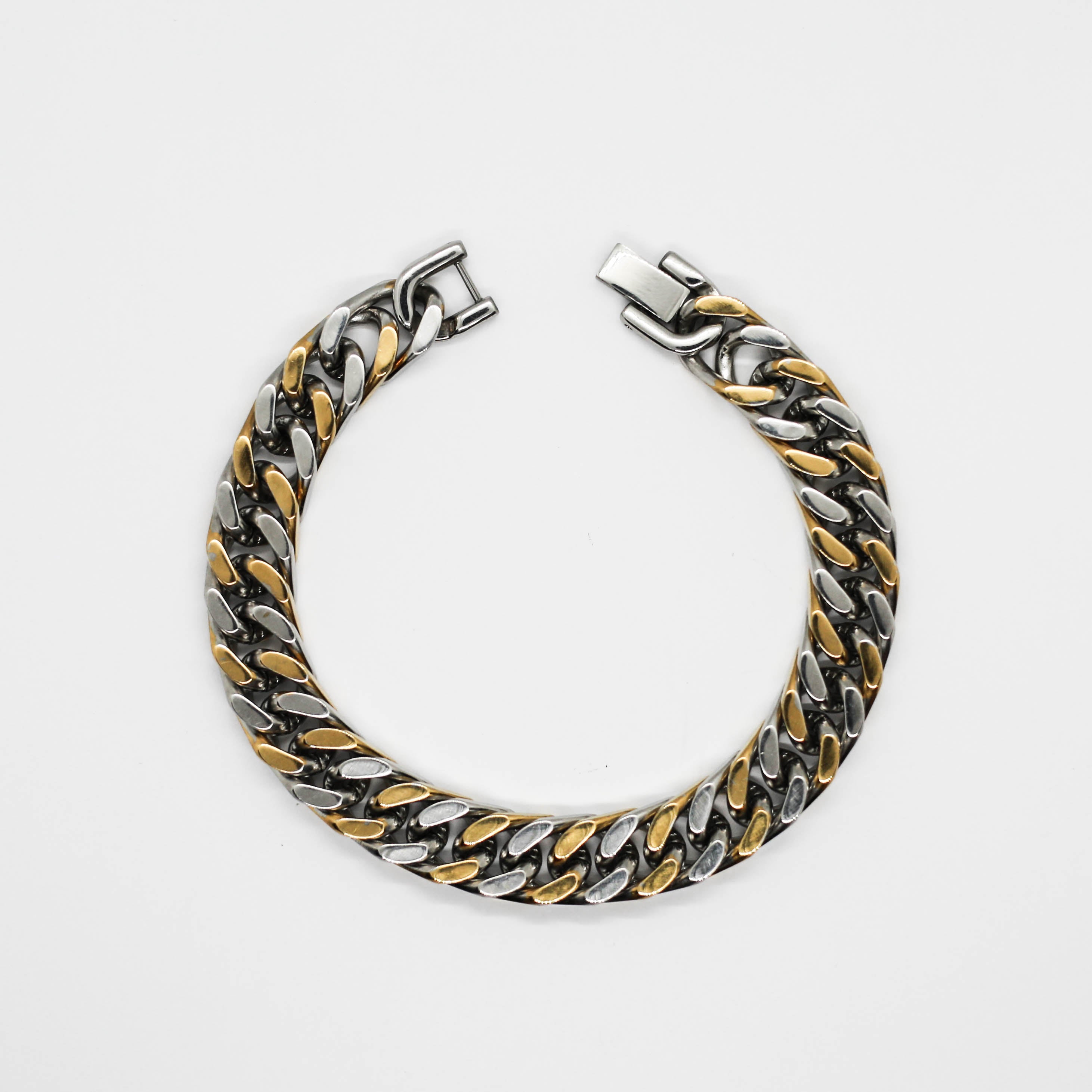 BRACELET • MIAMI CUBAN (GOLD & SILVER)