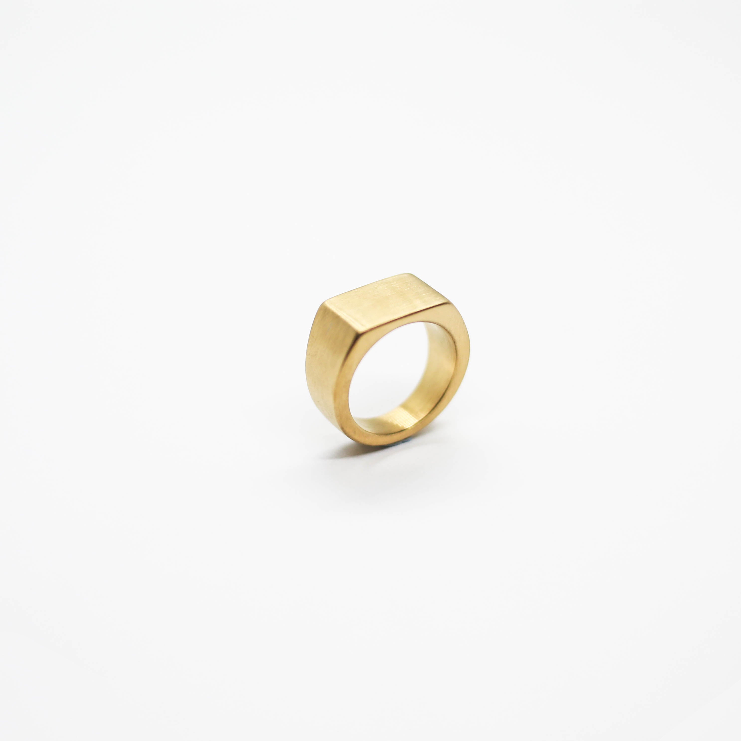 RING • PLANE (GOLD)